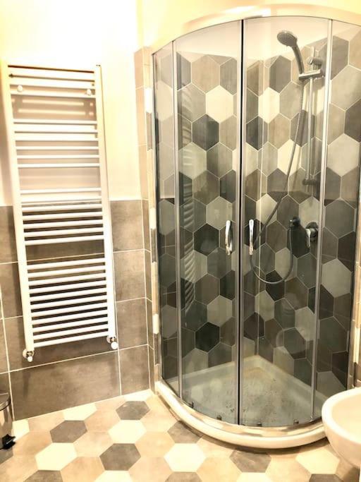 Brand New Apartment Floransa Dış mekan fotoğraf